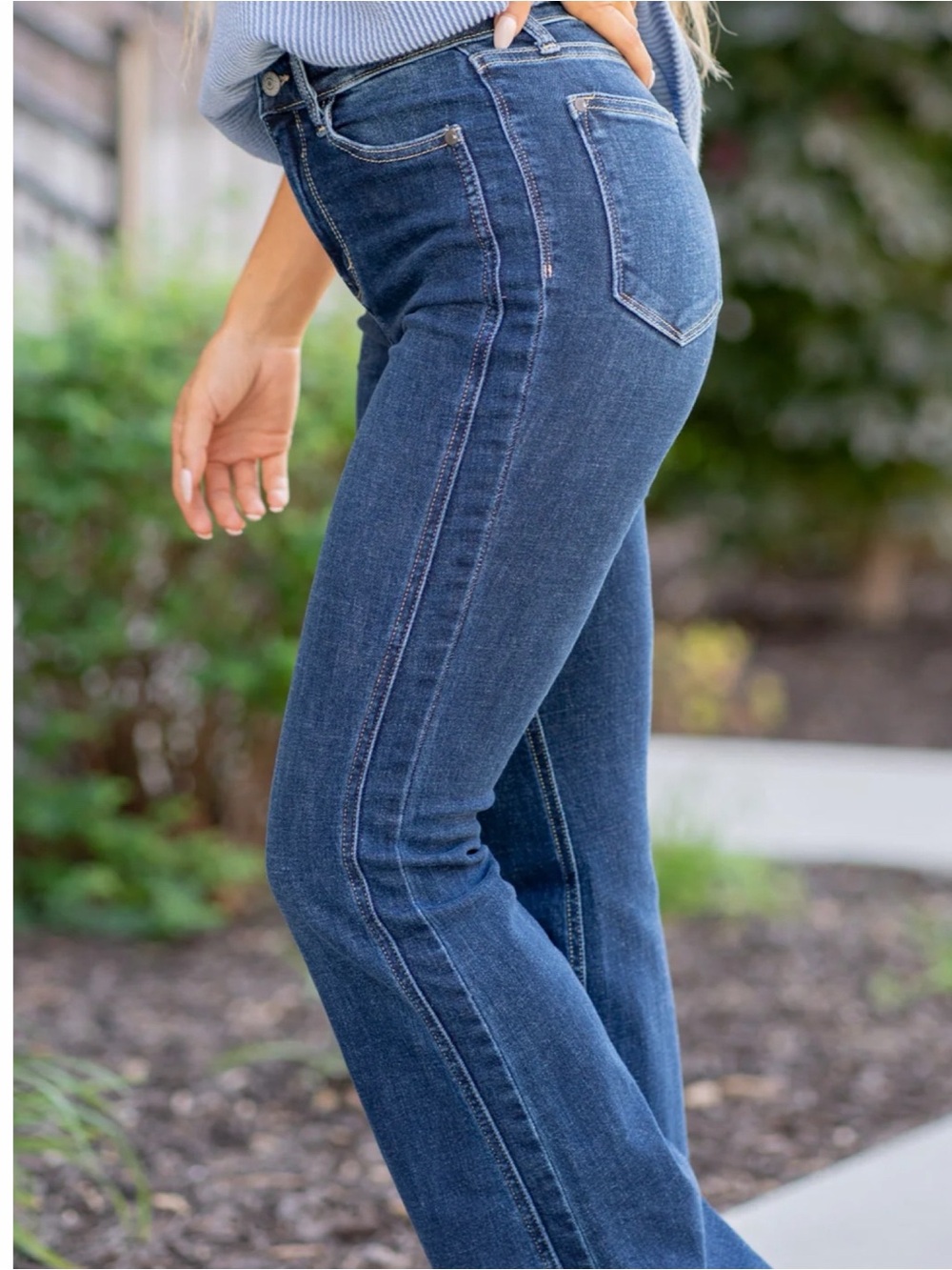 Judy Blue Side Seam High Waist Raw Hem Flare Jeans Sz 7/28 Dark Wash